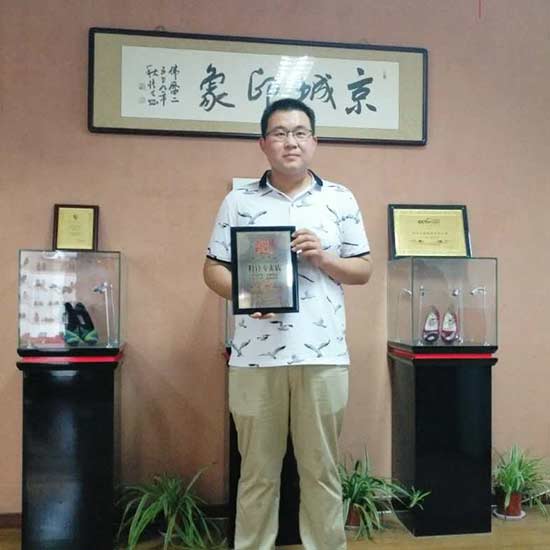 河北老北京布鞋哪个牌子好,怎么加盟老北京布鞋店