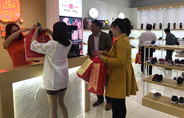 京城印象北京布鞋：鞋业大品牌通吃的时代已经过去
