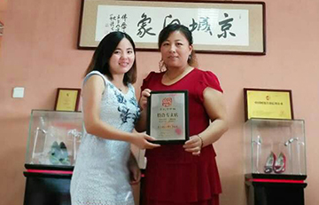 贺：京城印象老北京布鞋加盟店河北李老板成功加盟！