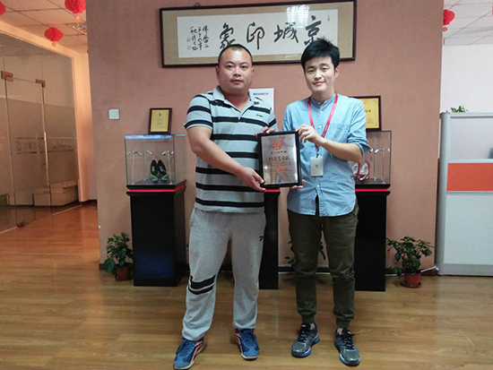 河南加盟老北京布鞋店,怎么加盟老北京布鞋店